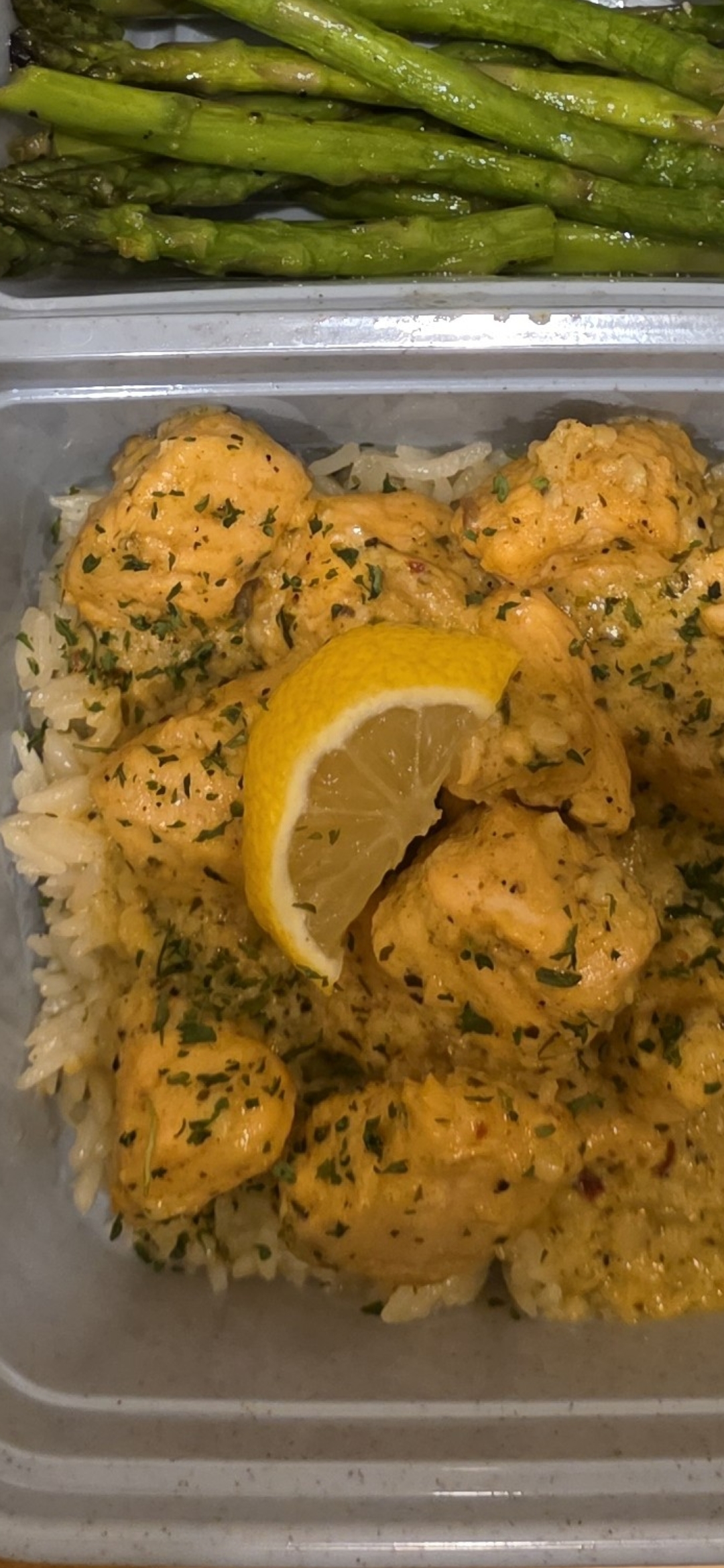 Lemon chicken with asparagus meal prep